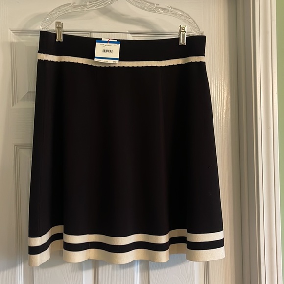 Anne Klein black knit skirt -Sz XL-new - Picture 2 of 5